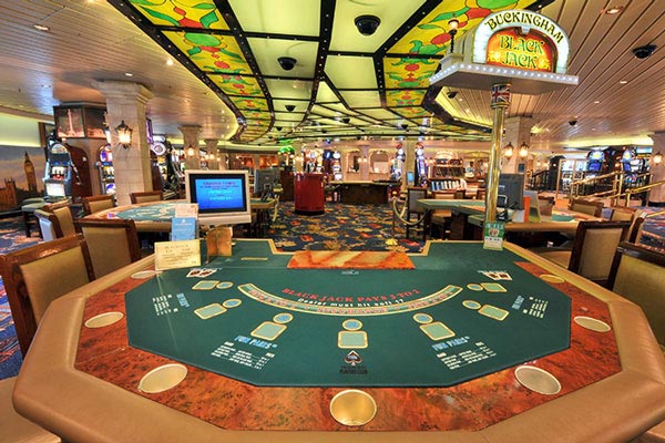 The Discovery Princess Casino - A Full Tour See the Machines and Games 